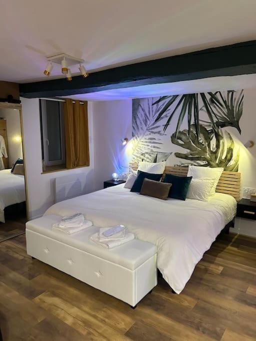 L'Etreinte, Gite De Charme Avec Jacuzzi Interieur Et Sauna Guéméné-sur-Scorff Esterno foto