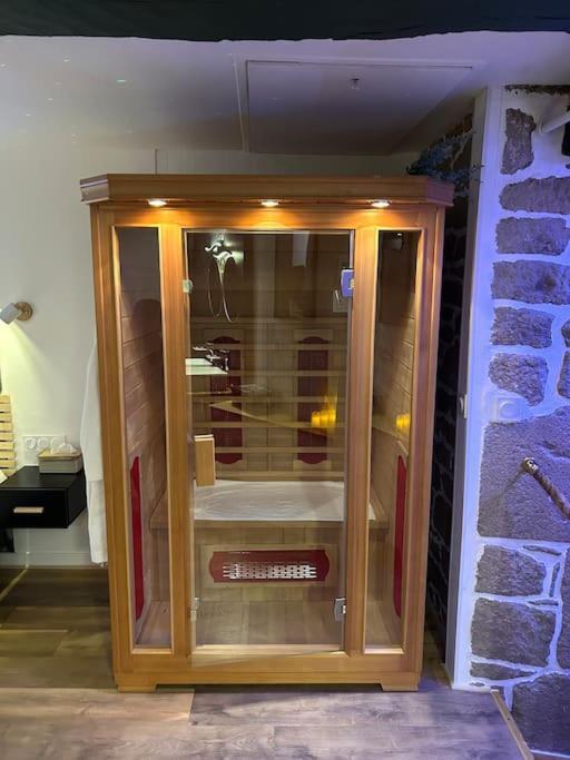 L'Etreinte, Gite De Charme Avec Jacuzzi Interieur Et Sauna Guéméné-sur-Scorff Esterno foto